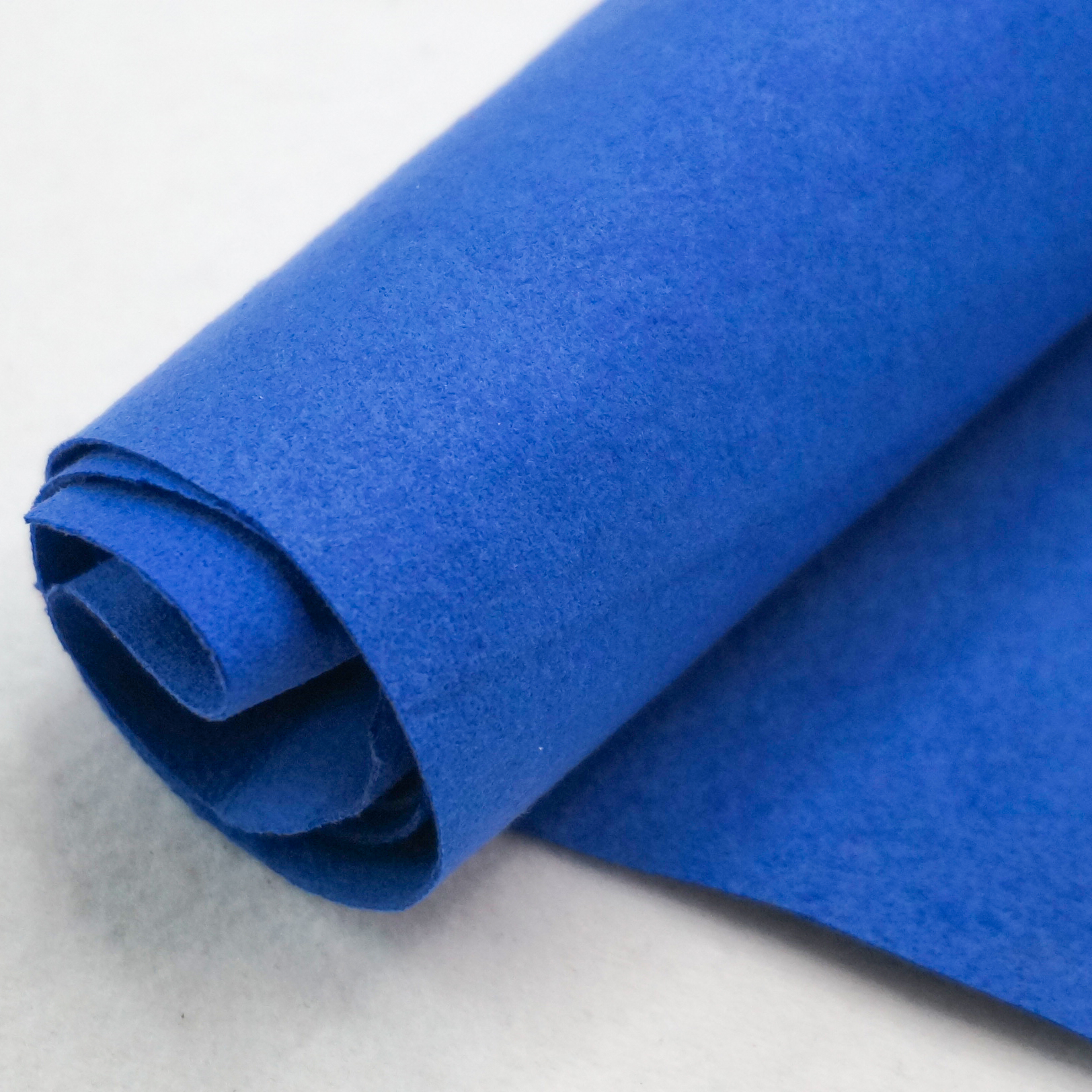 Luxurious Soft Double-Sided Microfiber Suede, Synthetic Faux Leather Ideal for Shoe Craftsmanship supplier