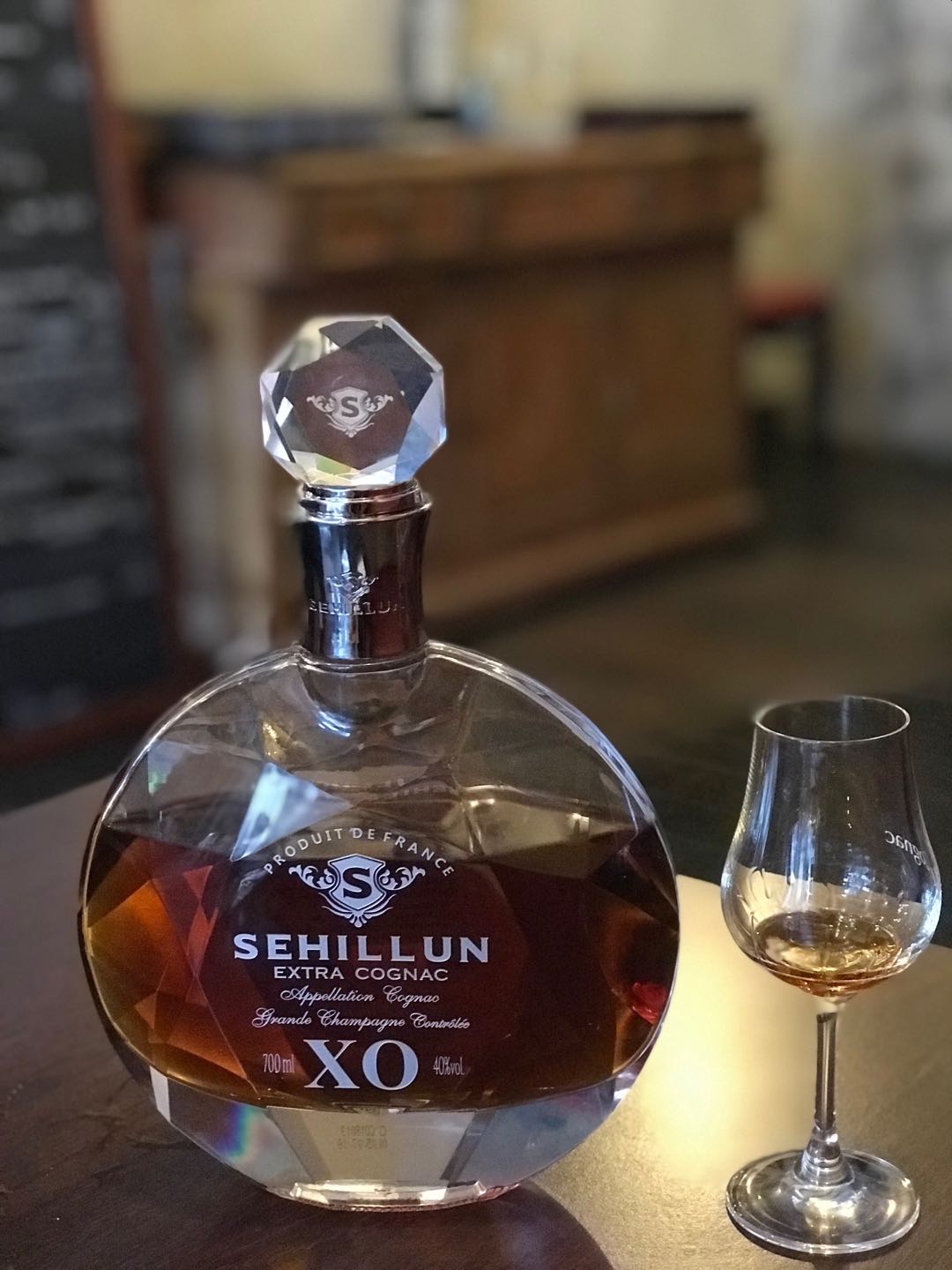 glass bottles spirit liquor bottle Tequila whiskey brandy vodka RUM JIN 700ml glass bottle supplier