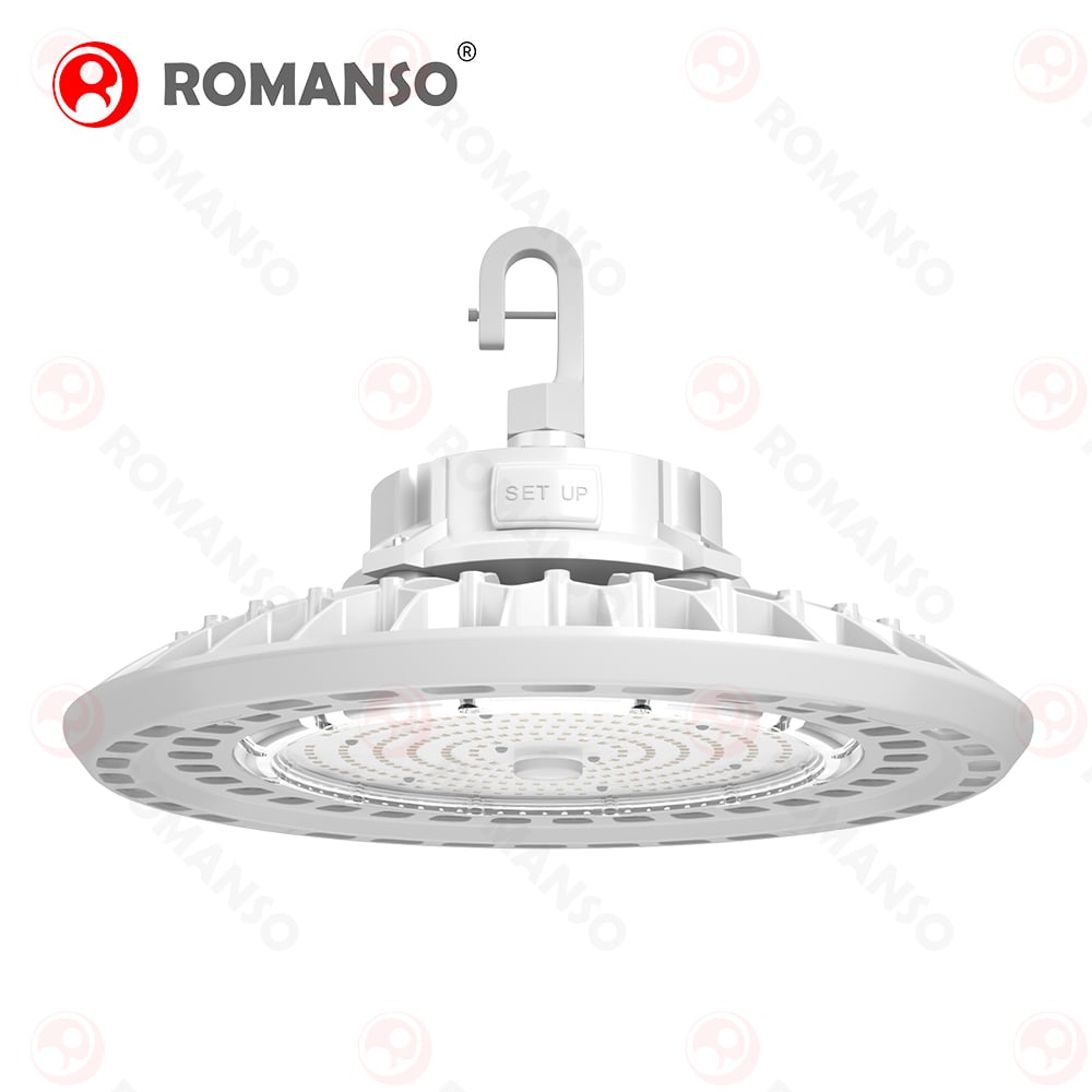 HB-serien LED-lys: Elegante hvide farve design til moderne industrielle omgivelser - energibesparende og langvarige belysningsløsninger til lager og produktionsfaciliteter.