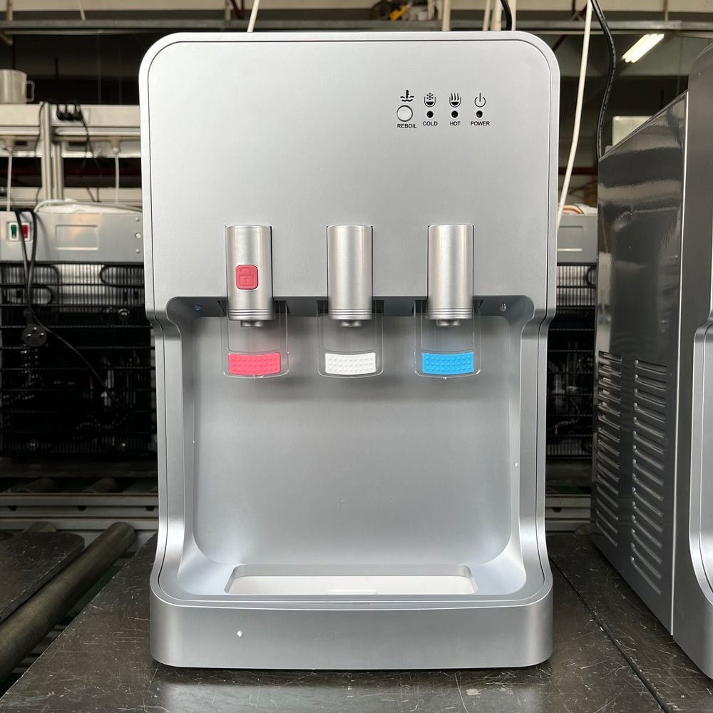 China Manufactory Hot And Cold Water Dispenser Desktop manufacture