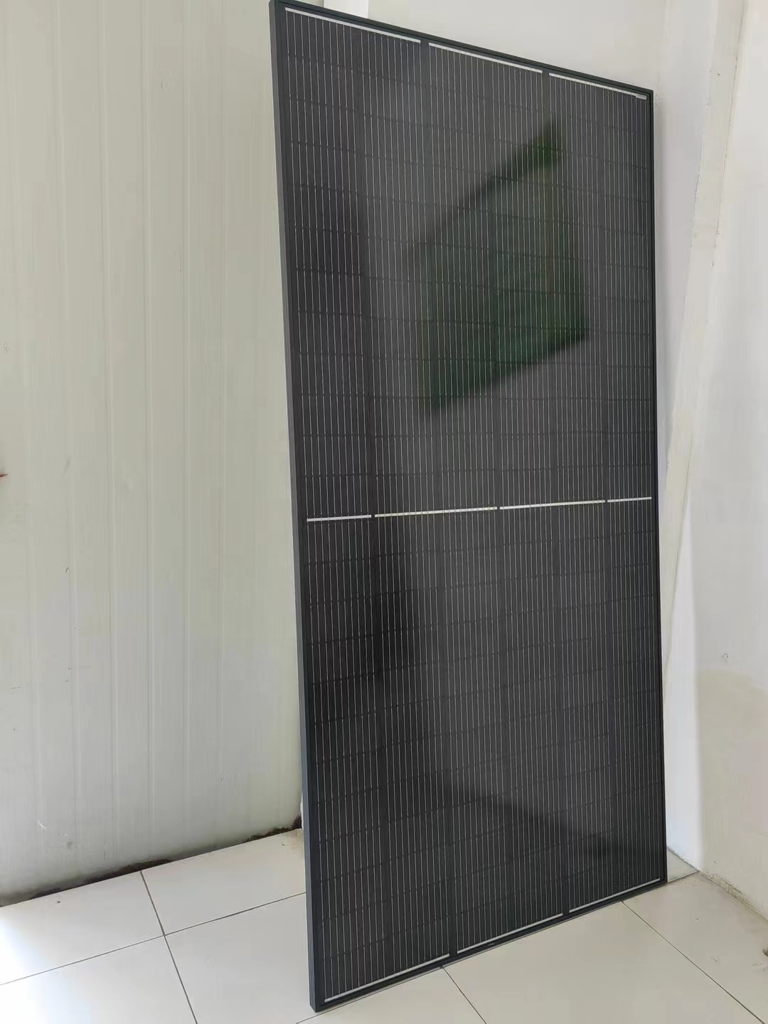 new arrival reasonable price inmetro Black mono solar panel 500w guangzhou  445w 440w solar cell pv module in europe market details