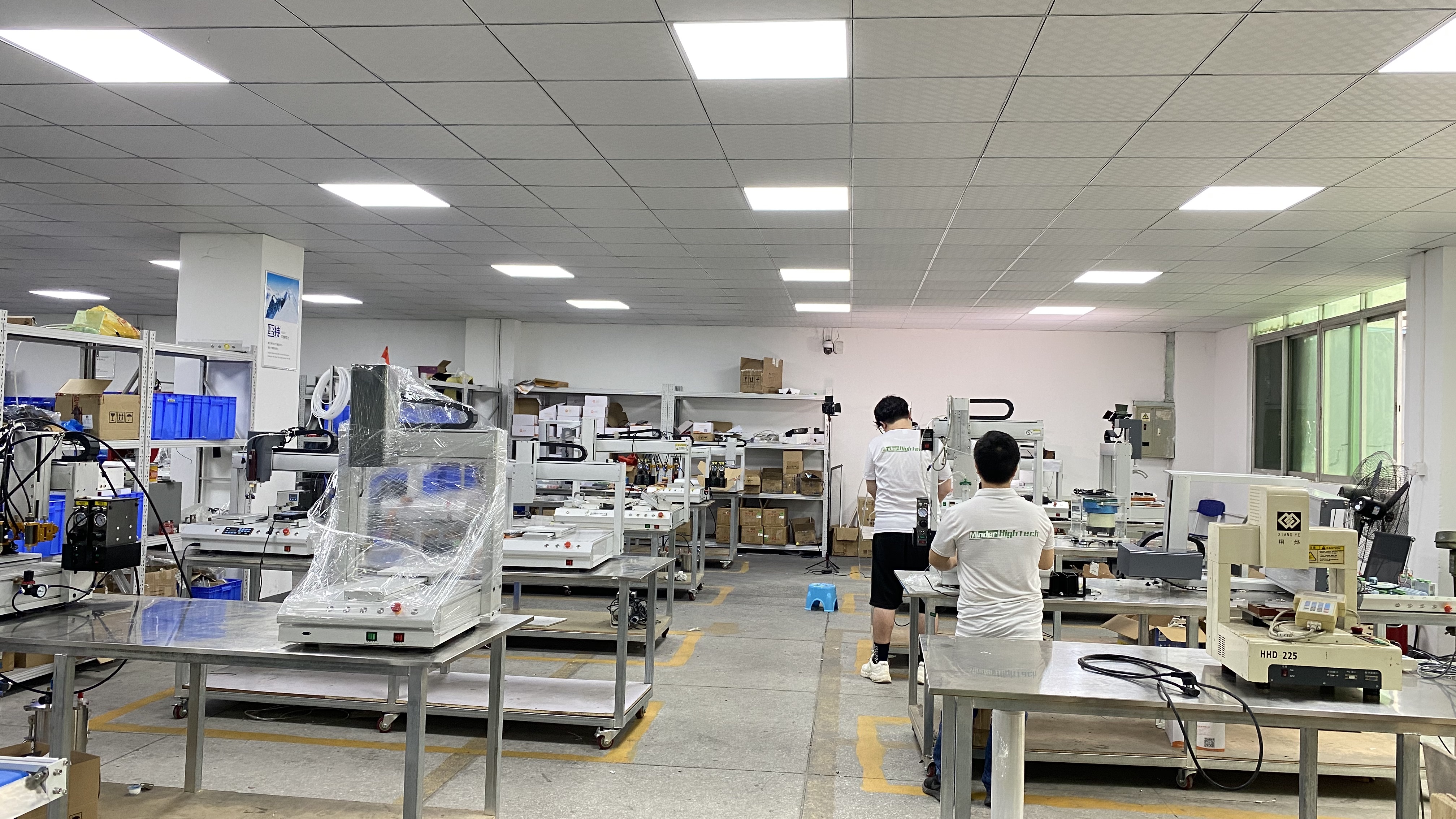 Non-standard custom gantry soldering machine/customization 4axis Gantry Robot Solder/Large platform soldering robot supplier