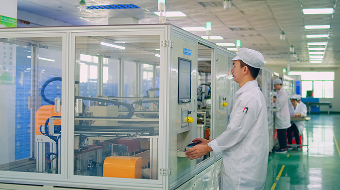 lifepo4 battery pack 11KW 33KW 99KW 176KW energy storage battery 48V 200AH solar system home power solar energy system lifepo4 manufacture
