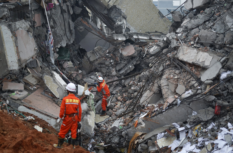 深圳市の土砂崩れ事故の救援活動