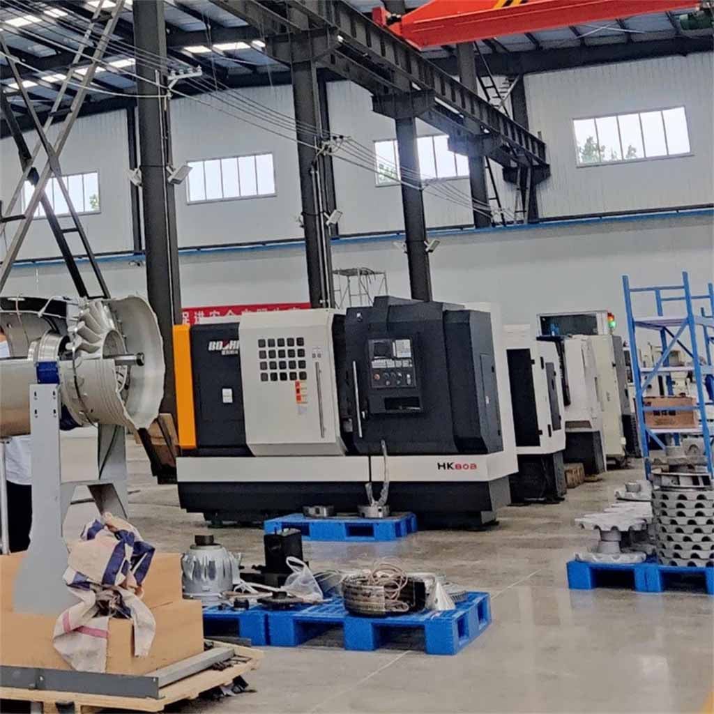 CENTRO DI LAVORAZIONE CNC